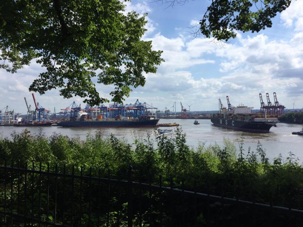 Fewo Blankenese Im Haus Luehegarten Gruenendeich ภายนอก รูปภาพ